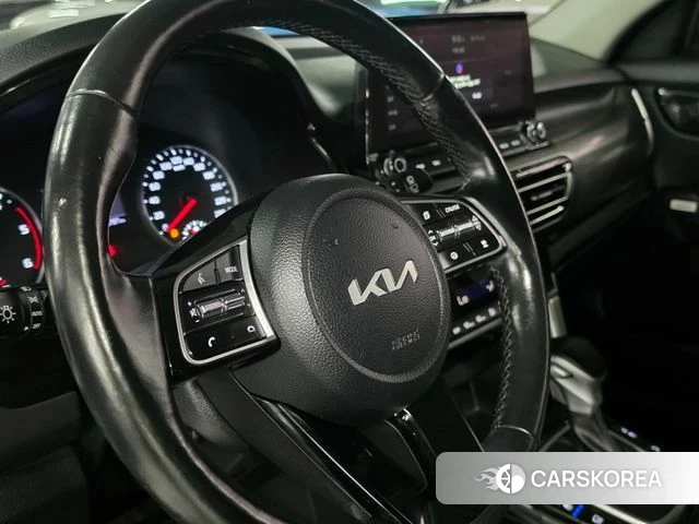 Kia Seltos id 4599991 из Кореи 20