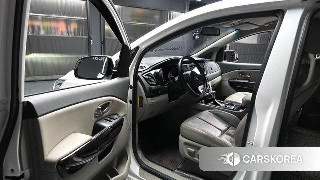 Kia The New Carnival id 4605127 из Кореи 31