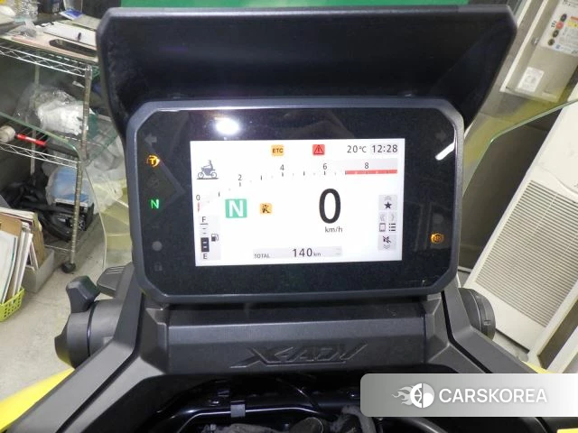 Honda X-ADV 750 id 3950106 из Японии 35