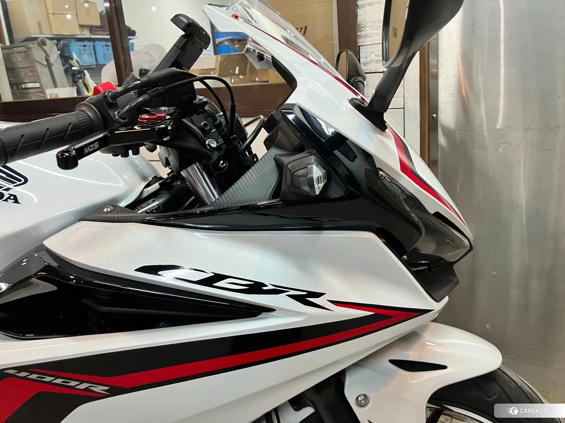 Проданный Honda CBR400R ABS id 4347790 из Японии, фото 30
