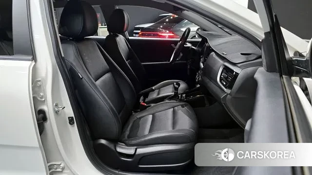 Kia Stonic id 3045260 из Кореи 20