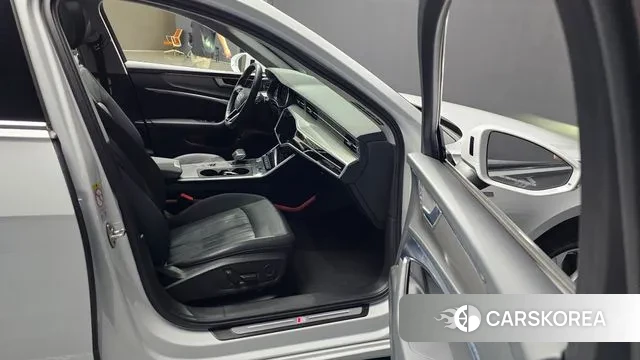 Audi A6 (C8) id 2970289 из Кореи 20