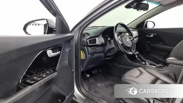 Kia Niro id 3150436 из Кореи 20