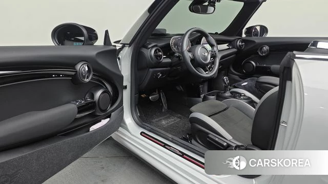 Mini Cooper S Convertible id 3812778 из Кореи 20