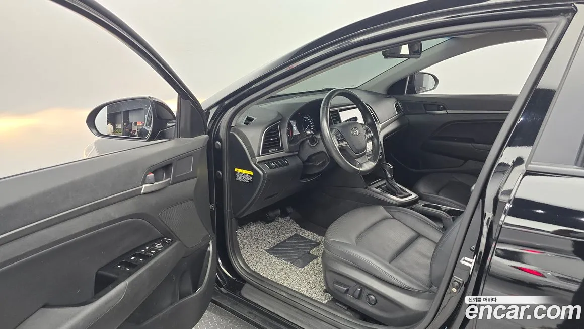 Hyundai Avante AD id 2116953 из Кореи 20