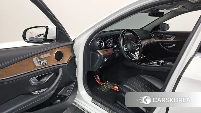 Mercedes-Benz E-Class W213 id 3631202 из Кореи 20
