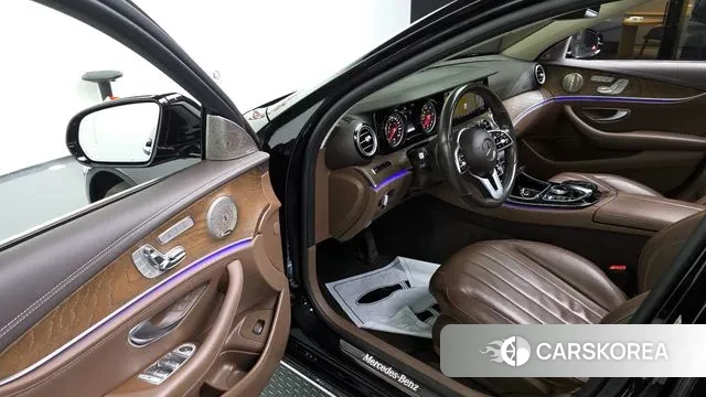 Mercedes-Benz E-Class W213 id 3033588 из Кореи 20