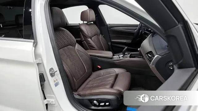 BMW 5 Series (G30) id 3061011 из Кореи 20