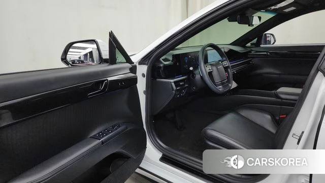 Hyundai Grandeur (GN7) id 4585149 из Кореи 35