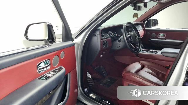 Rolls-Royce Cullinan id 3853109 из Кореи 20