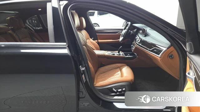 BMW 7 Series (G11) id 4855826 из Кореи 20