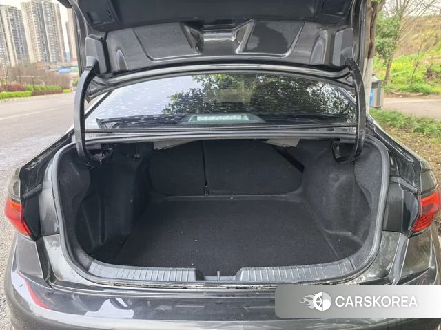 Volkswagen Sagitar id 4275571 из Китая 12