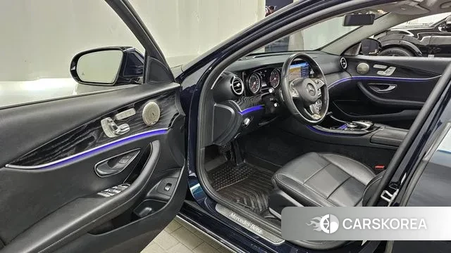 Mercedes-Benz E-Class W213 id 3107487 из Кореи 20