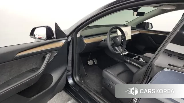 Tesla Model Y id 2983836 из Кореи 20