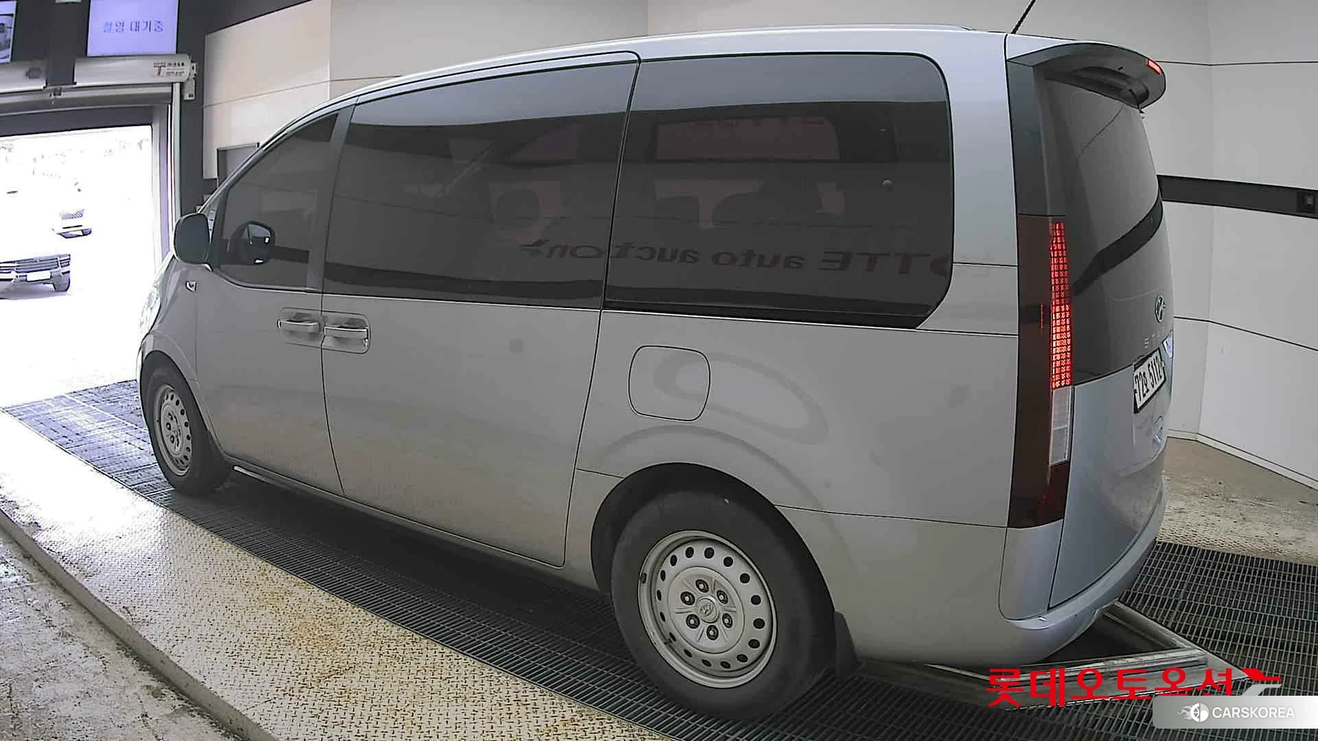 Hyundai Staria id 4347300 из Кореи 37