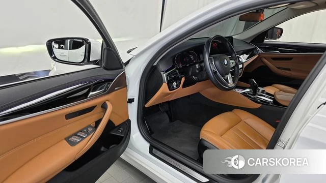 BMW 5 Series (G30) id 4784418 из Кореи 33