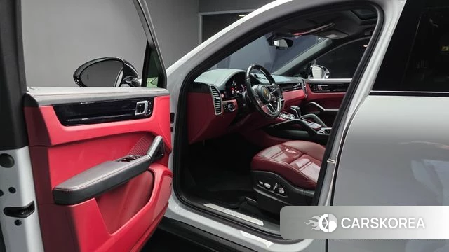 Porsche Cayenne (PO536) id 4855268 из Кореи 34
