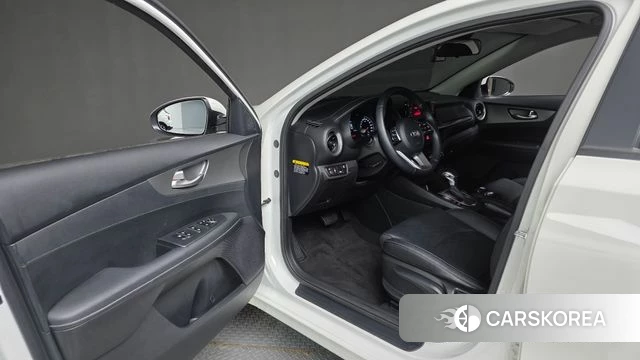 Kia Come New K3 id 4557776 из Кореи 28
