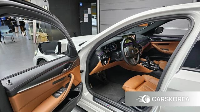 BMW 5 Series (G30) id 3953365 из Кореи 20