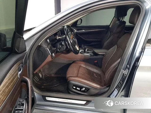 BMW 5 Series (G30) id 3485051 из Кореи 20