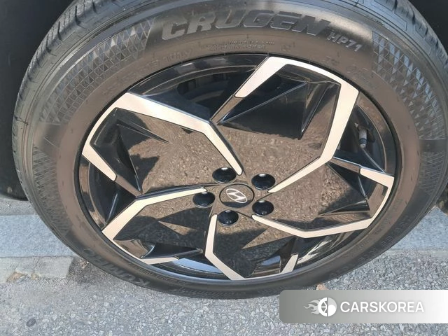 Hyundai Ionic 5 id 4443119 из Кореи 14