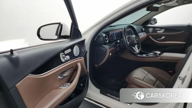 Mercedes-Benz E-Class W213 id 3886003 из Кореи 20