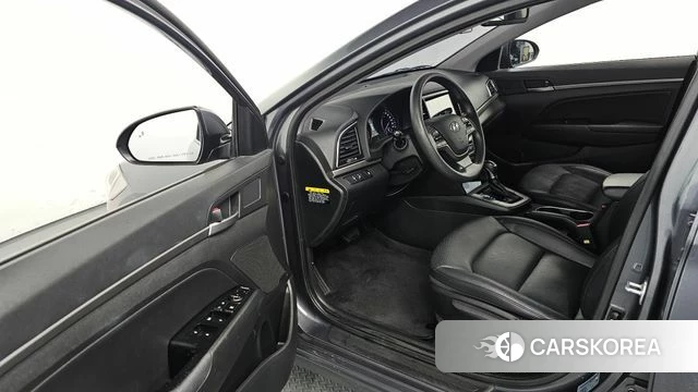 Hyundai Avante AD id 3801791 из Кореи 20