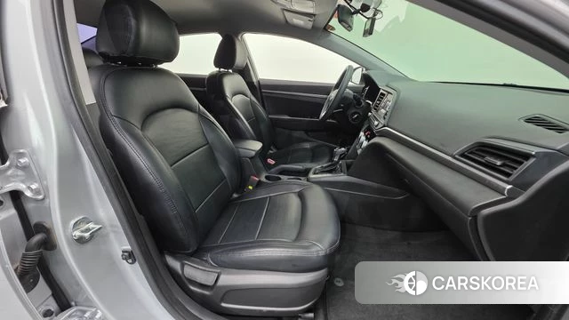 Hyundai The New Avante AD id 4020344 из Кореи 20