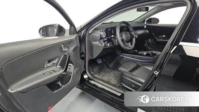 Mercedes-Benz A-Class W177 id 3469391 из Кореи 20