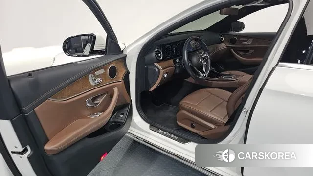 Mercedes-Benz E-Class W213 id 3384672 из Кореи 20