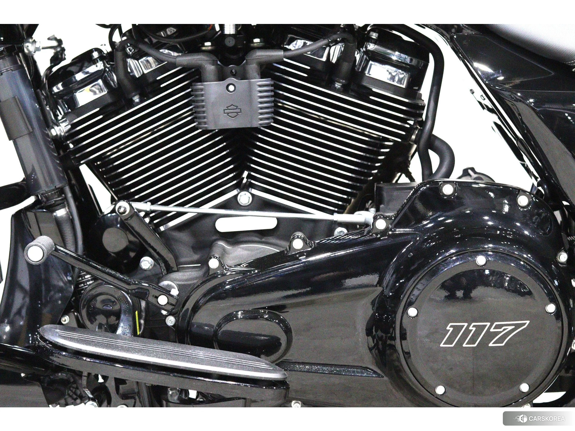 Harley-Davidson Road Glide FLTRX 1980 id 4191814 из Японии 21