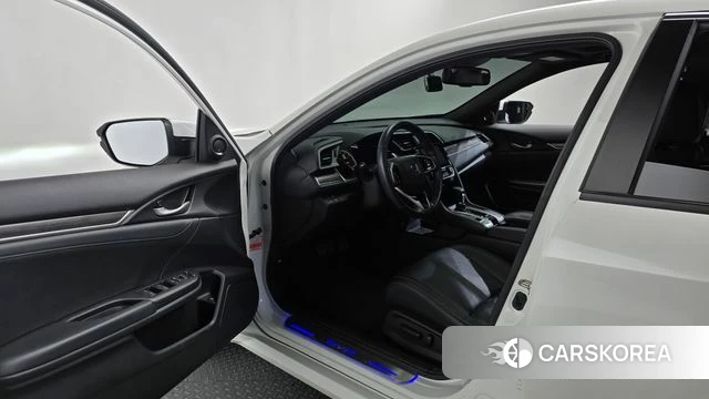 Honda Civic id 4754991 из Кореи 31