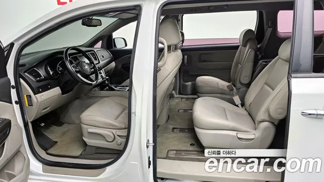 Kia The New Carnival id 2474834 из Кореи 20