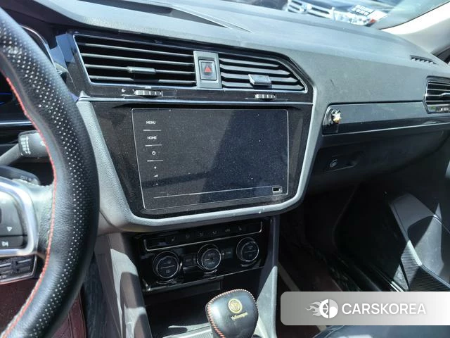 Volkswagen Tiguan L id 4300492 из Китая 15