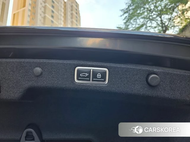 Hyundai Grandeur (GN7) id 4441458 из Кореи 20
