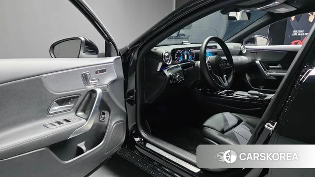 Mercedes-Benz A-Class W177 id 3965469 из Кореи 20