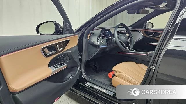 Mercedes-Benz E-Class W214 id 4307893 из Кореи 30