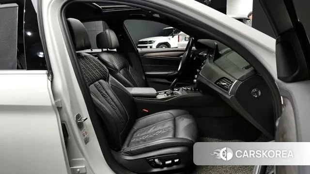 BMW 5 Series (G30) id 3602334 из Кореи 20