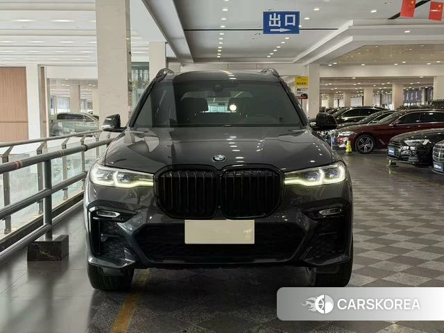 BMW X7 id 4209696 из Китая 10