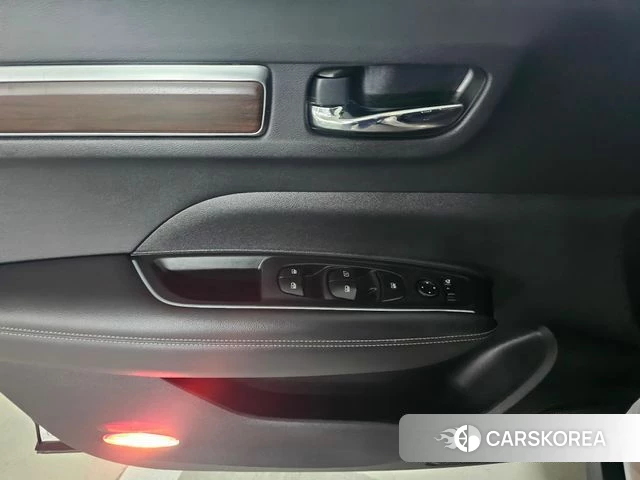Renault Korea (Samsung) The New QM6 id 4952717 из Кореи 20