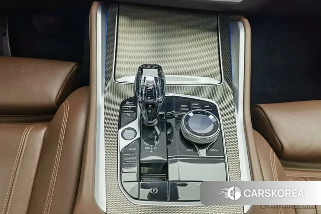 BMW X6 id 4257543 из Китая 24
