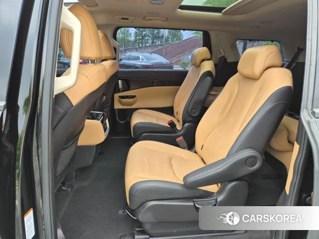 Kia Carnival 4th generation id 4383070 из Кореи 18