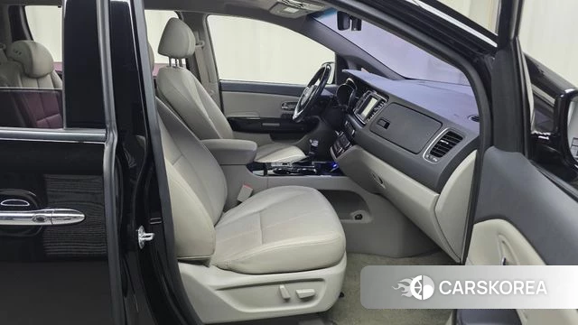 Kia The New Carnival id 4765273 из Кореи 36
