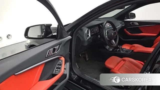 BMW 1 Series (F40) id 3508283 из Кореи 20