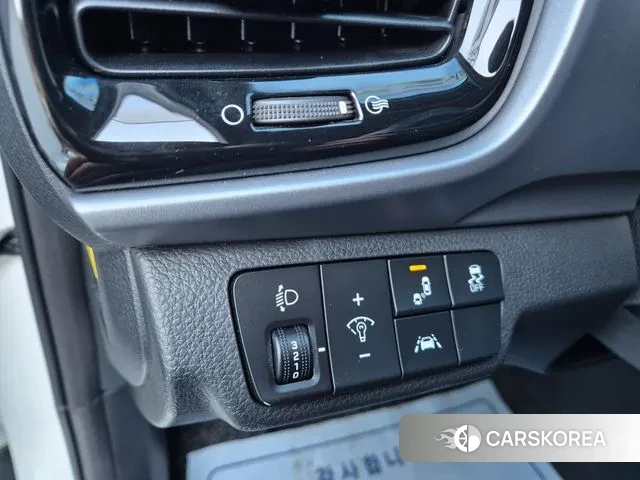 Kia Stonic id 3737219 из Кореи 15