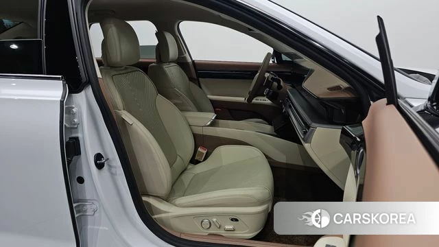 Hyundai Grandeur (GN7) id 4500400 из Кореи 36