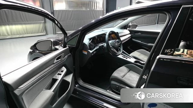 Volkswagen Golf 8th Generation id 3910526 из Кореи 20