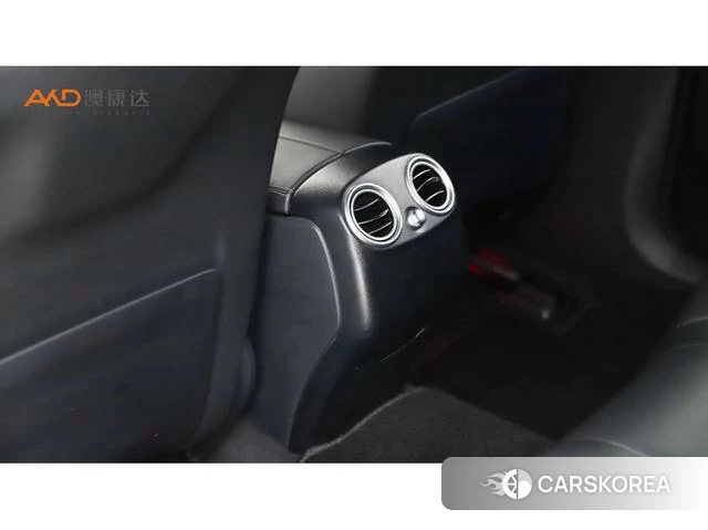Mercedes-Benz GLC Coupe id 4258574 из Китая 10