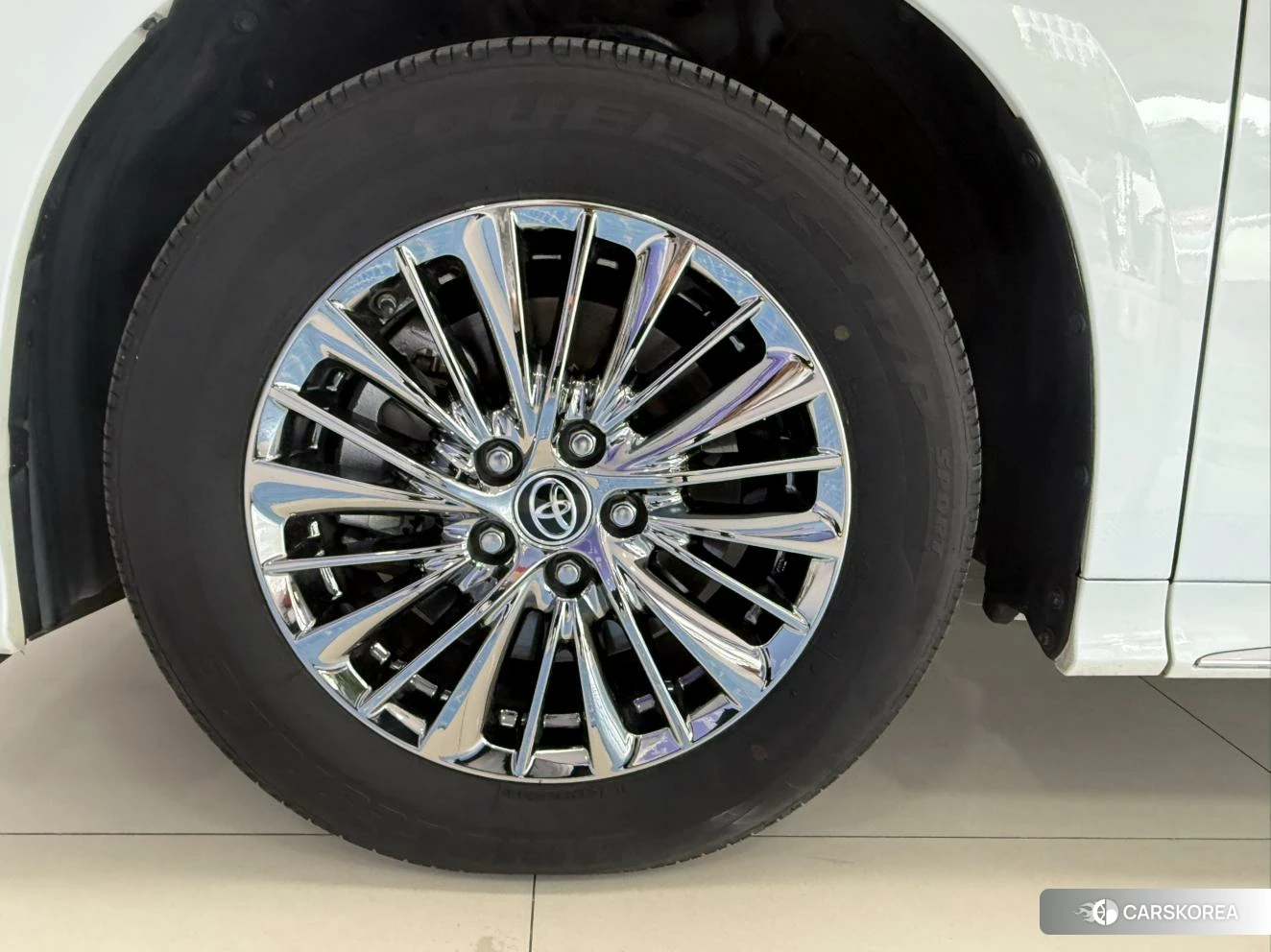 Toyota Elfa id 4512680 из Китая 27