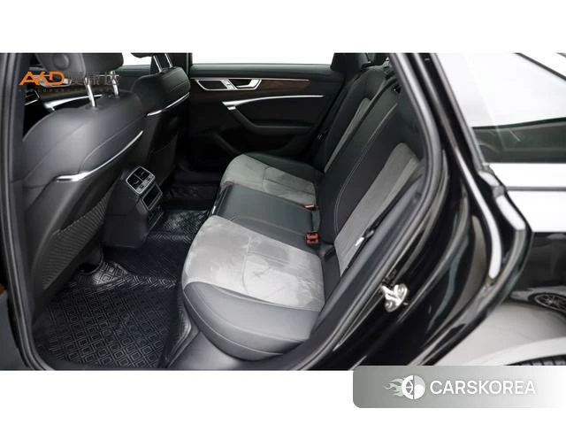 Audi A6L id 3907849 из Китая 10